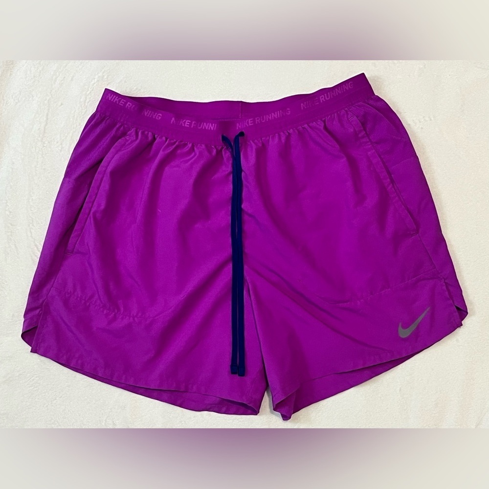 Nike Dri-Fit Women’s Fuchsia Athletic Running Drawstring Shorts Size Medium